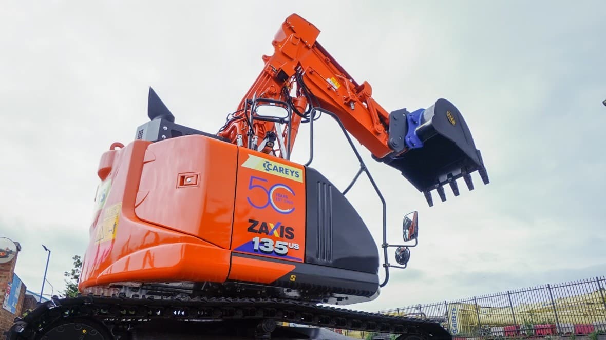 Careys’ New Excavator